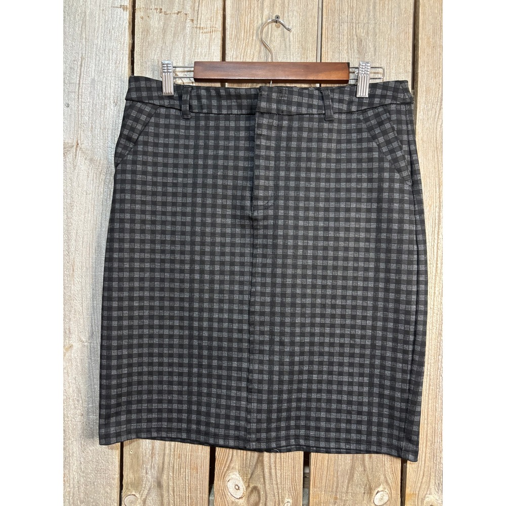 KUT from the Kloth Grey Black Gingham Pencil Skirt Size 8 Textured Knee‎ Length